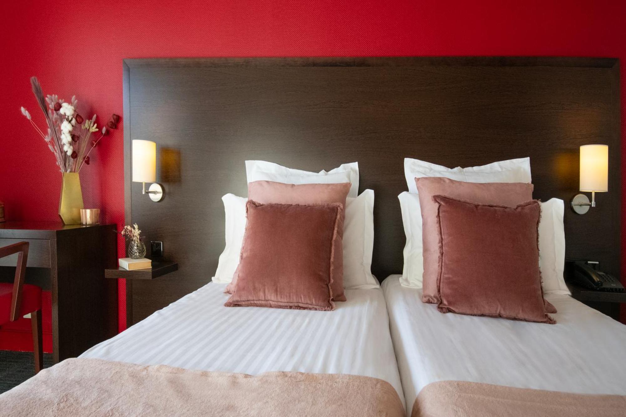 Hotel Vendome Menton - Reouverture Bagian luar foto
